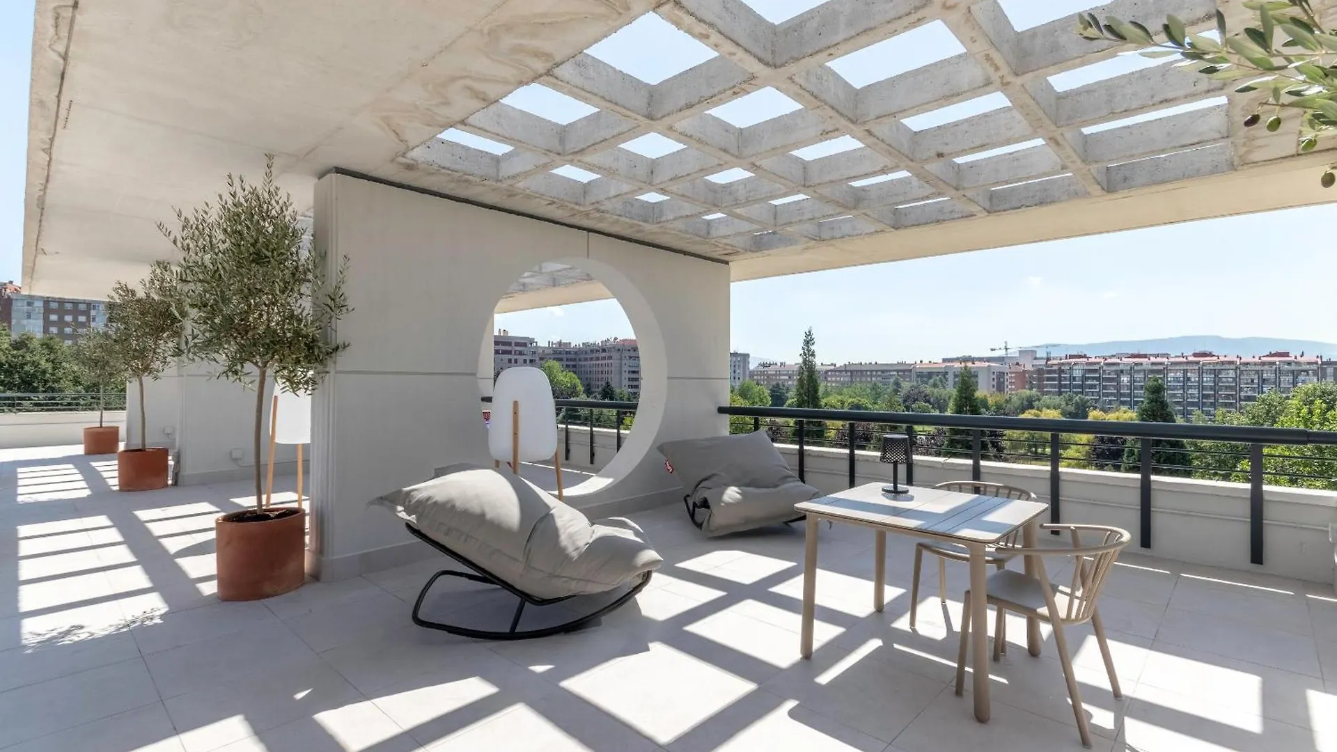 Apartment Apartamentos Libere Pamplona Yamaguchi Spain